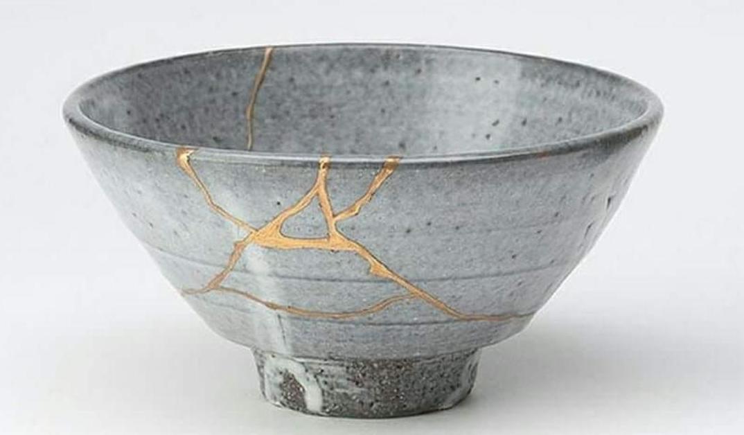 KINTSUGI